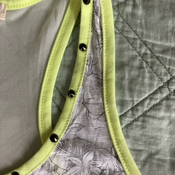 Jolt Tank - Picture 4 of 6